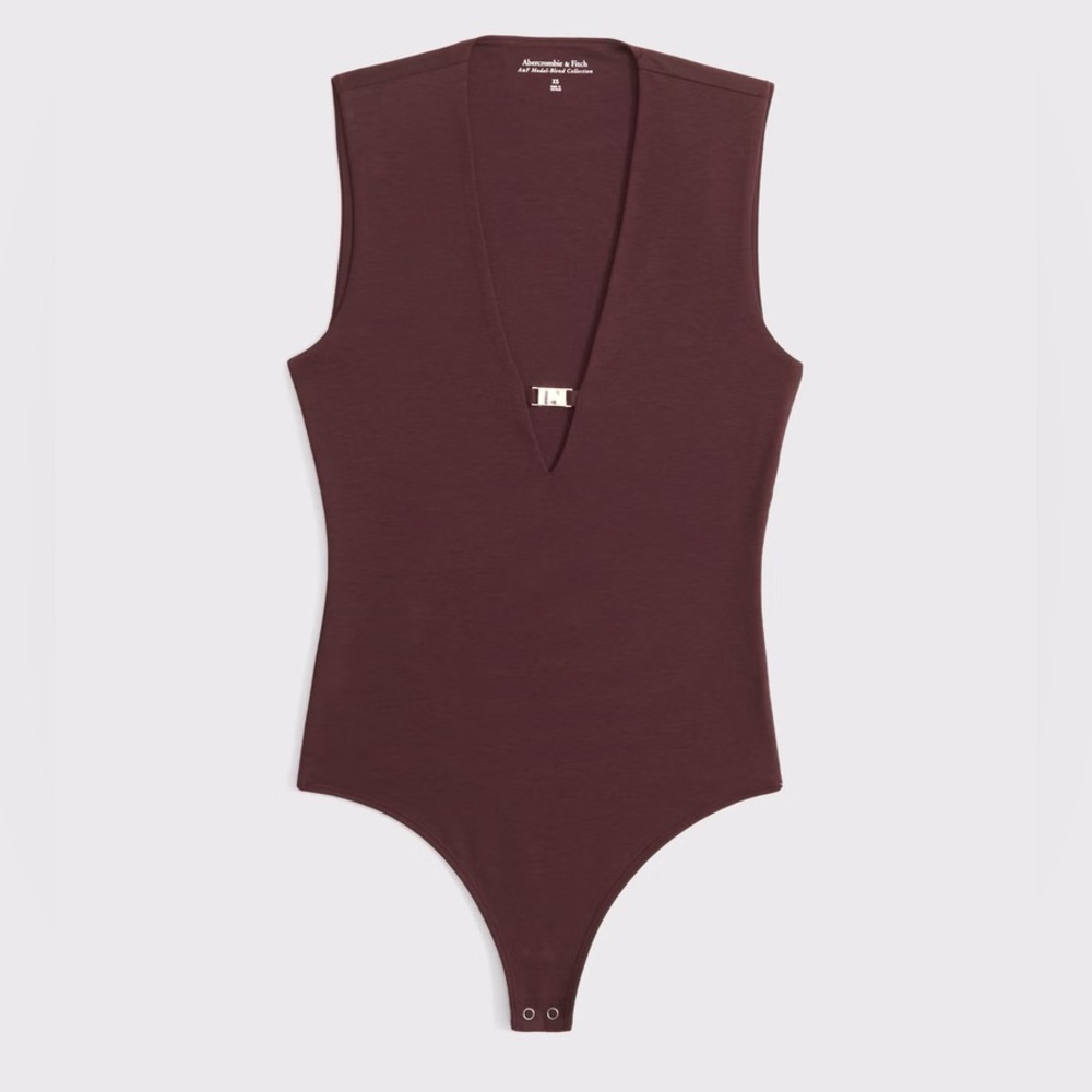 NEW Abercrombie & Fitch Plunge Hardware Bodysuit